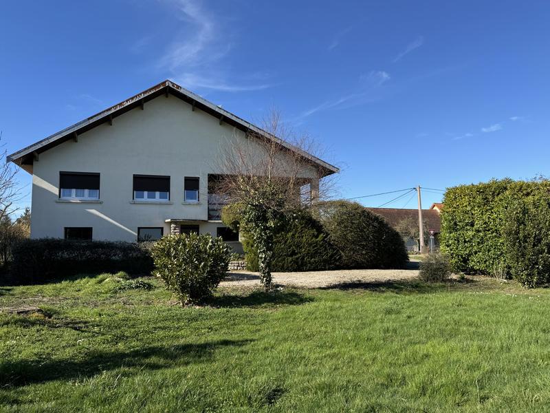 Maison traditionnelle - 126 m² - 5 pièces