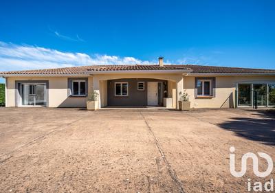 Maison - 238 m² - 7 pièces