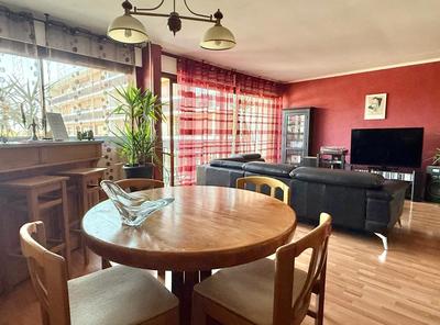 Appartement - 85 m² - 4 pièces