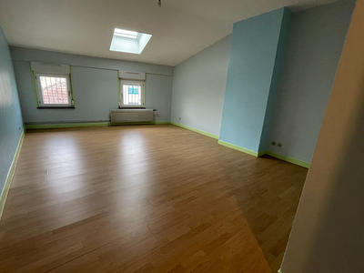 Appartement - 123 m² - 6 pièces