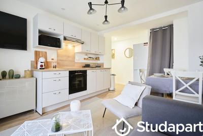 Chambre - 12 m² - 1 pièce