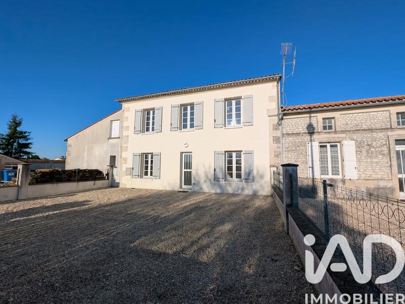 Maison - 283 m² - 9 pièces