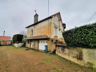 Maison de village - 95 m² - 3 pièces