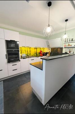 Maison de ville - 192 m² - 9 pièces