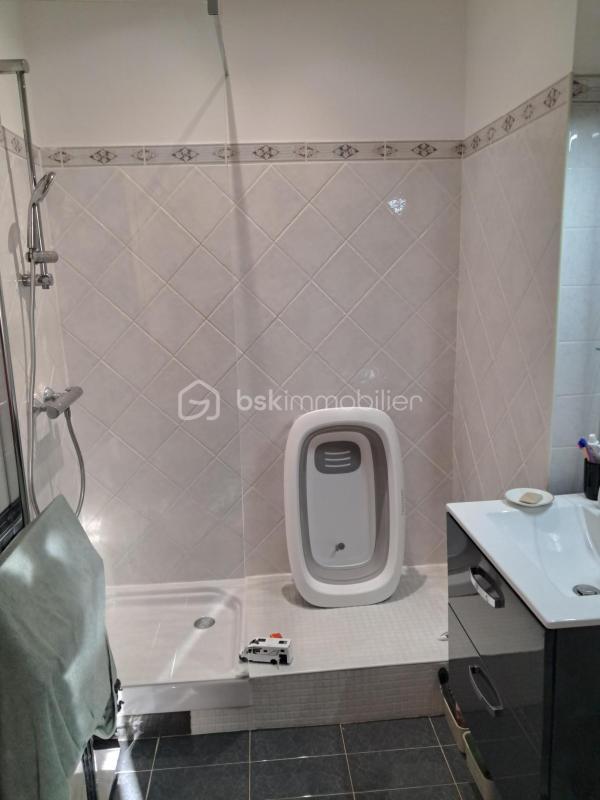 Maison de ville - 96 m² - 5 pièces