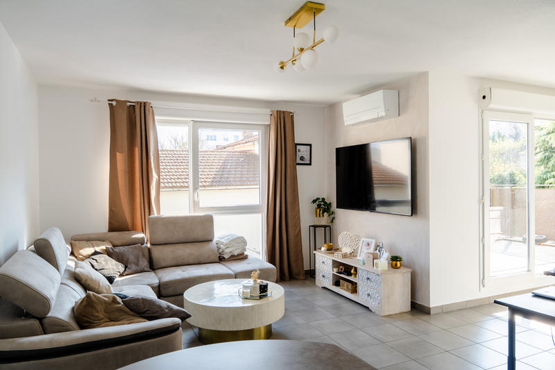 Appartement - 83 m² - 4 pièces