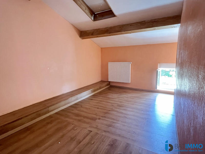 Maison - 211 m² - 8 pièces