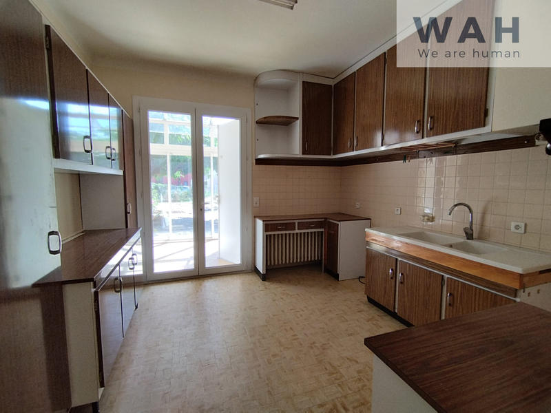 Appartement - 170 m² - 5 pièces