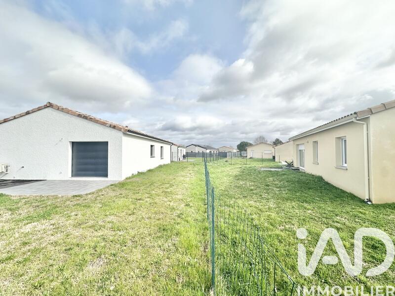 Maison - 94 m² - 4 pièces