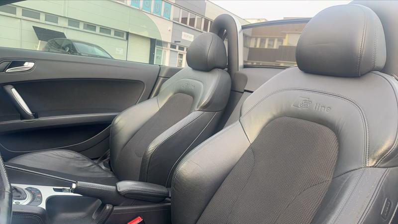 Audi Cabrio Tt Cabriolet II 2.0 Tfsi 200 s-Tronic6 s line