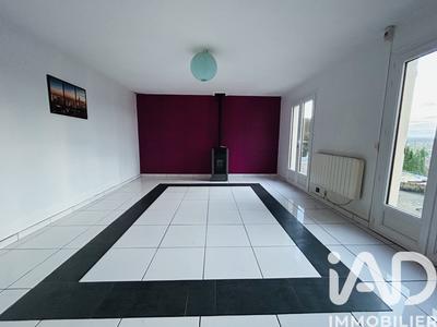 Maison - 109 m² - 5 pièces