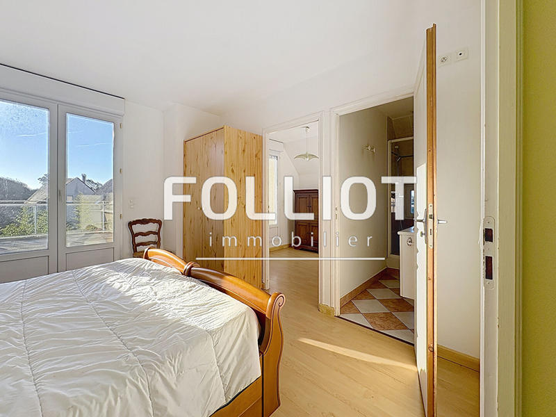 Maison - 145 m² - 9 pièces