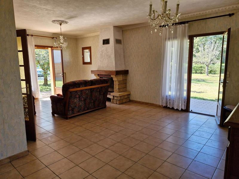 Maison - 120 m² - 5 pièces