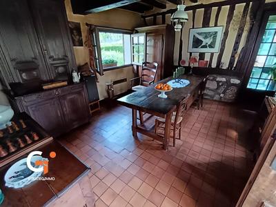 Maison - 131 m² - 8 pièces