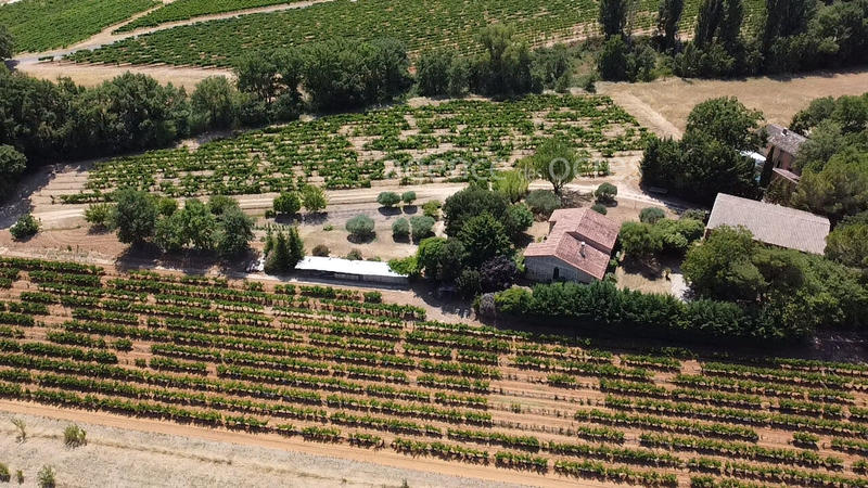 Maison - 376 m² - 4 pièces