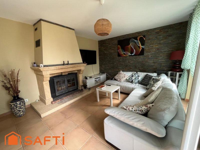 Maison - 151 m² - 7 pièces