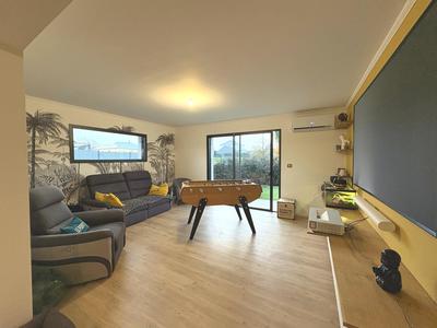 Maison contemporaine - 154 m² - 5 pièces