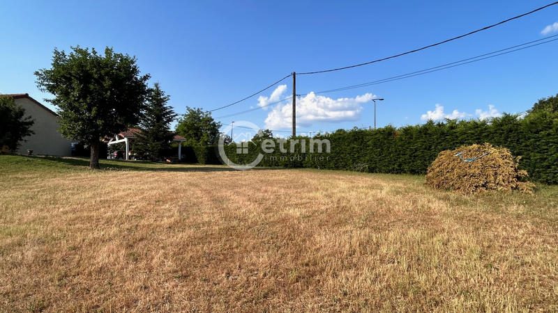 Terrain - 707 m²