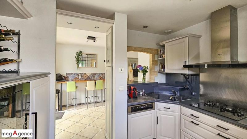 Maison - 193 m² - 7 pièces