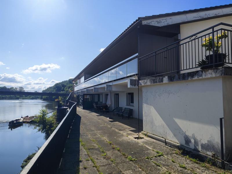 Villa - 337 m² - 10 pièces