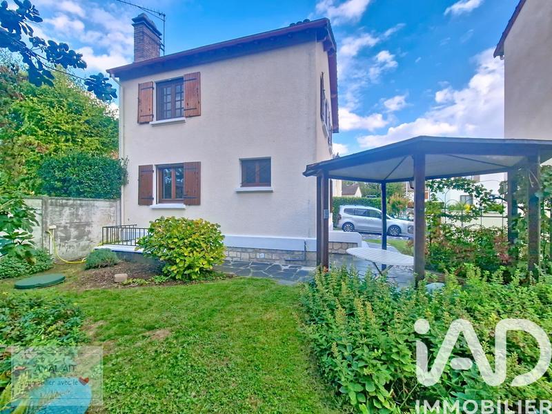 Maison - 82 m² - 5 pièces