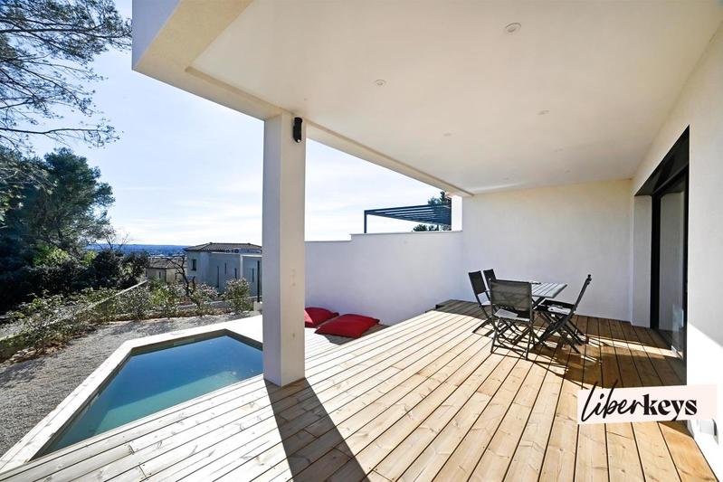 Villa - 140 m² - 5 pièces