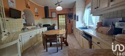 Maison - 280 m² - 9 pièces