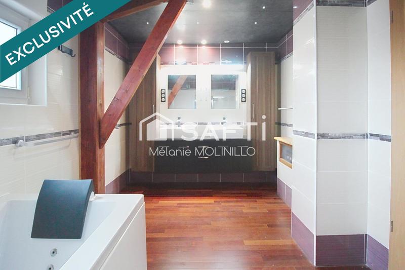 Maison - 260 m² - 12 pièces