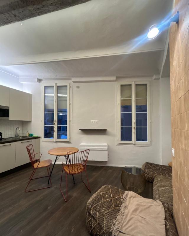 Studio - 35 m² - 1 pièce