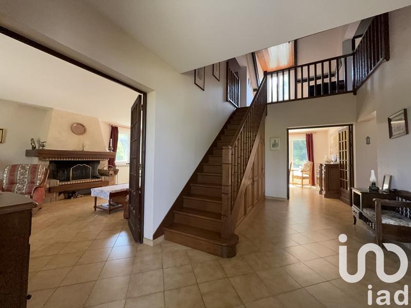 Maison - 178 m² - 6 pièces