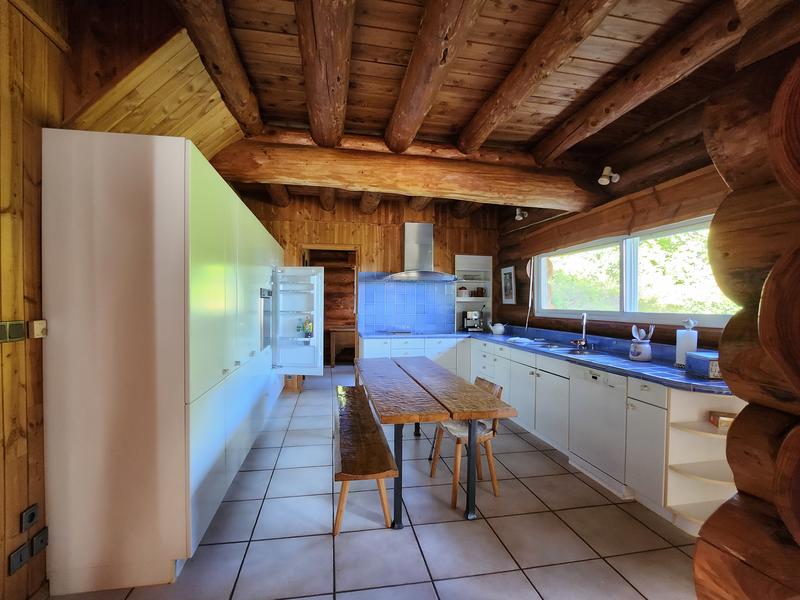 Maison - 207 m² - 7 pièces