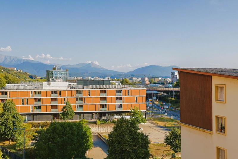 Chambre - 9 m² - 1 pièce