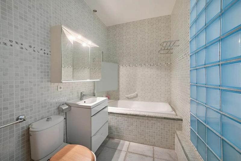 Maison - 187 m² - 7 pièces