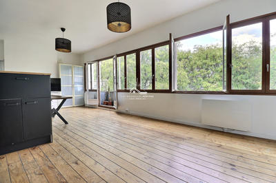 Appartement - 102 m² - 5 pièces