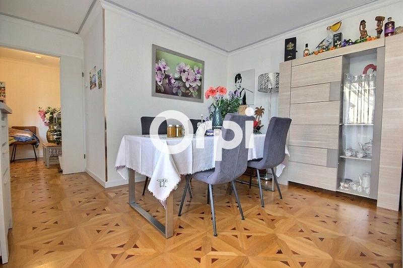 Appartement - 83 m² - 4 pièces