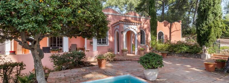 Villa - 322 m² - 12 pièces