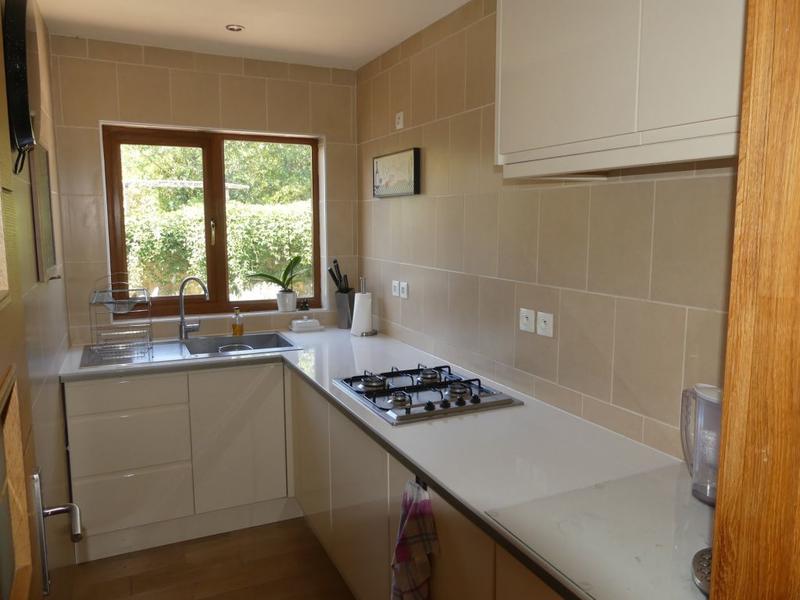 Maison - 202 m² - 5 pièces