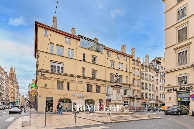 Appartement - 91 m² - 4 pièces