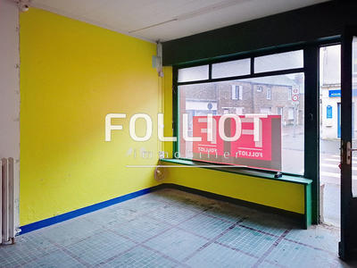 Local commercial - 18 m² - 1 pièce