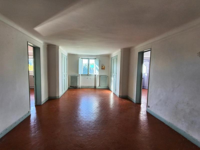 Maison de maîtres - 510 m² - 18 pièces