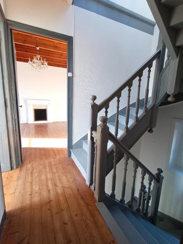 Maison - 215 m² - 7 pièces