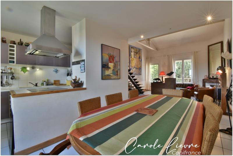 Maison - 192 m² - 7 pièces