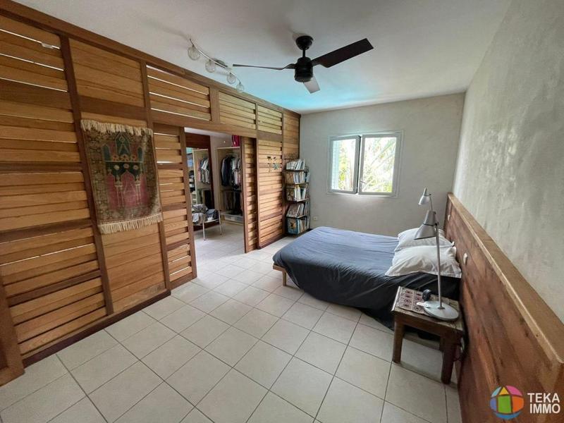 Villa - 235 m² - 8 pièces