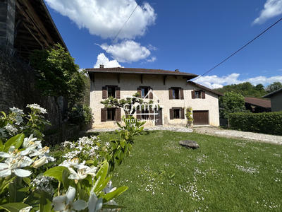 Maison - 135 m² - 5 pièces