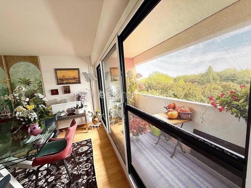 Appartement - 124 m² - 6 pièces