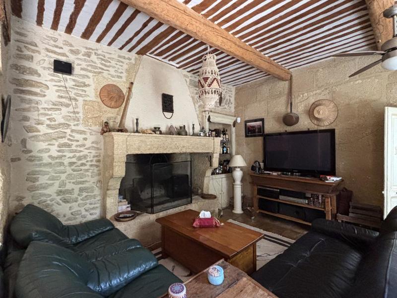 Maison - 280 m² - 7 pièces