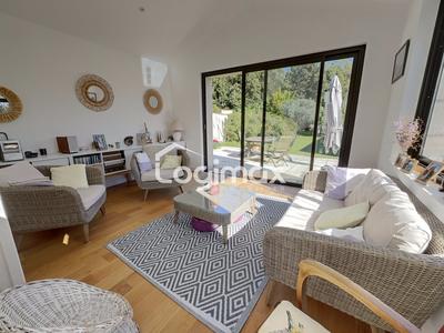 Maison - 190 m² - 7 pièces