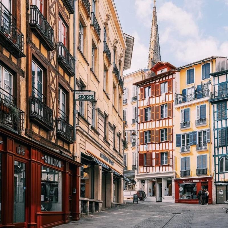 Local commercial - 93 m²