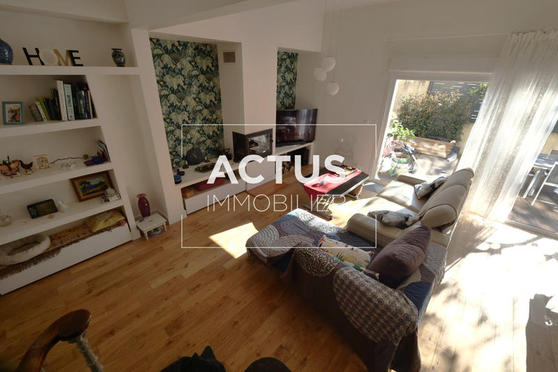 Maison - 130 m² - 4 pièces