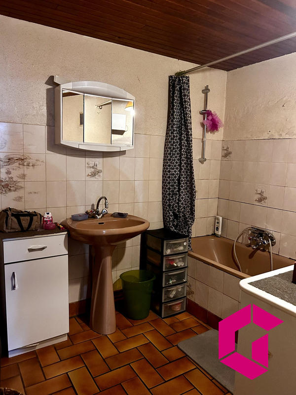 Maison ancienne - 155 m² - 7 pièces